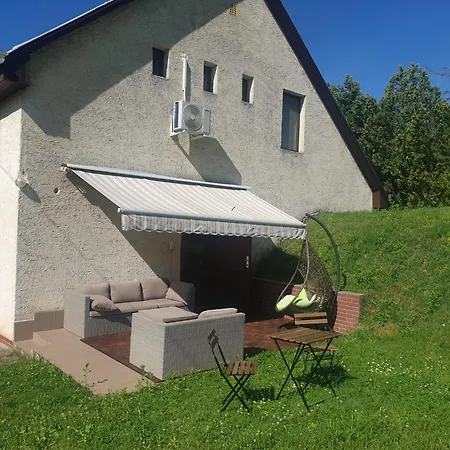 Ferienhaus Happy Family House Velence